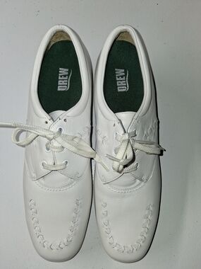 DREW White Leather Lace-Up Athletic Shoes with Drew Insoles